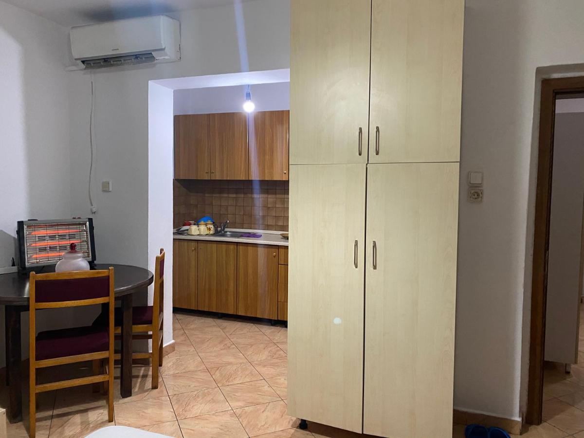 Guesthouse Sense Tirana Buitenkant foto